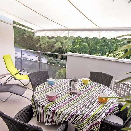 Baigura-1 By Interhome *