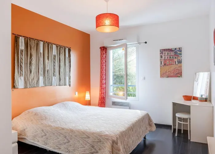 Baigura-1 By Interhome * סן-ז'אן-דה-לוז